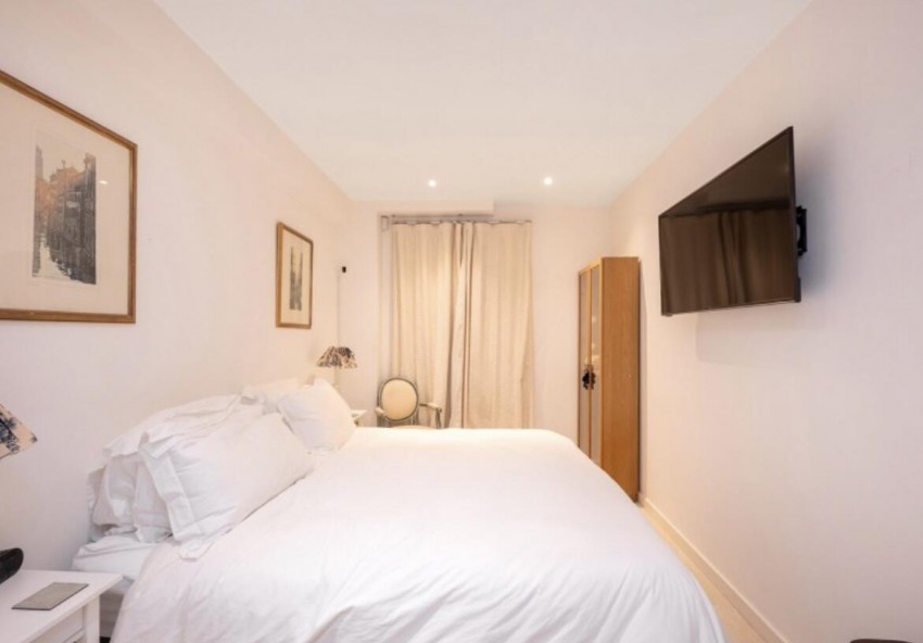 Images for 30 Blandford Street, London