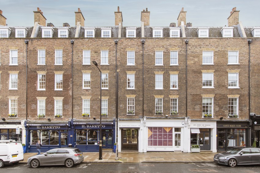 Images for Admiral Ct, 45 Blandford St, London